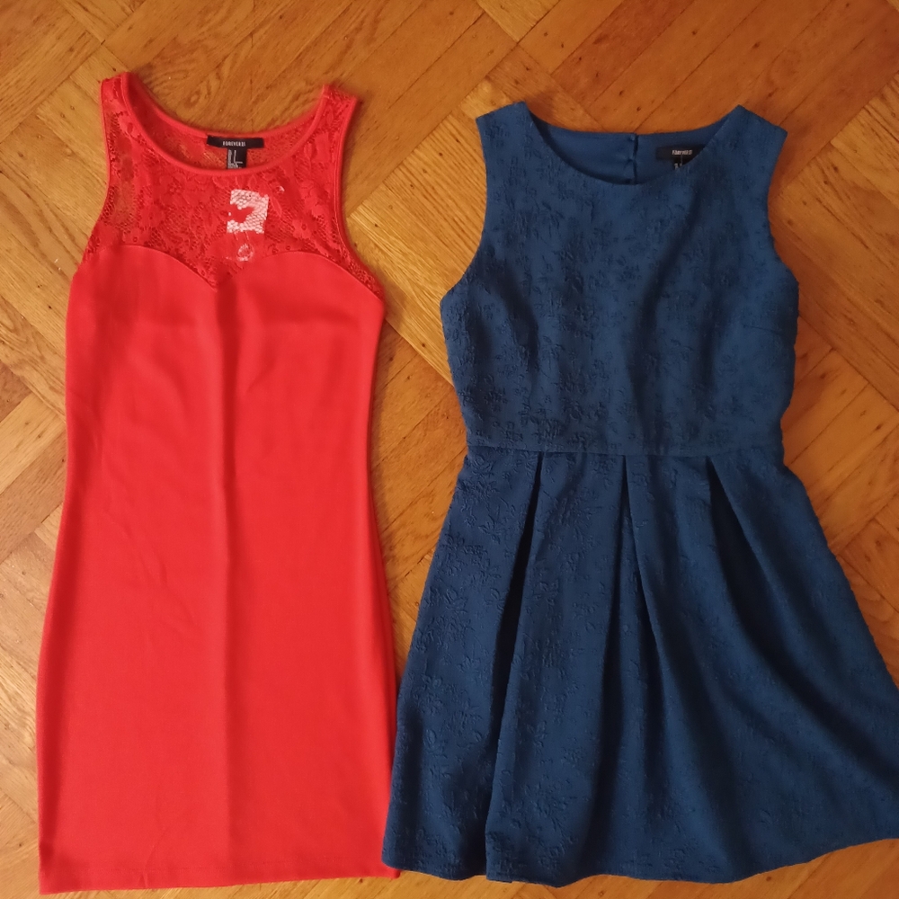 Sleeveless Dresses